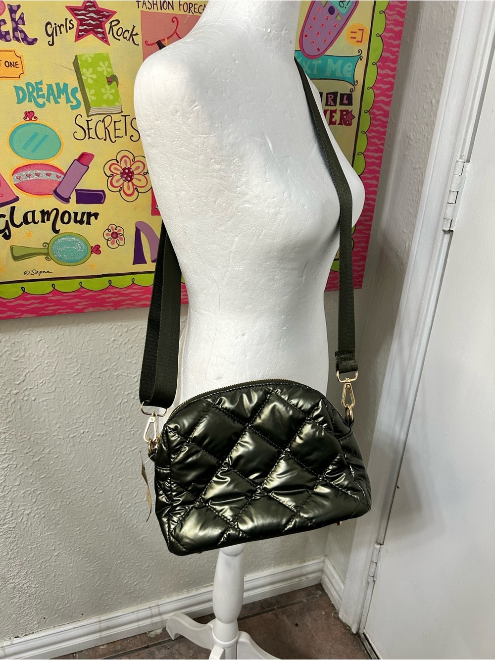 Quilted Crossbody Bag - Black